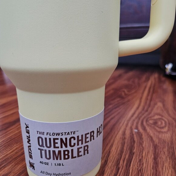 POMELO 40oz Stanley  Quencher Tumbler pastel yellow NEW - Picture 3 of 5